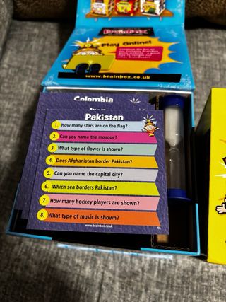Juegos BrainBox: The World & Des Tout Petits