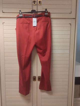 Pantalón rojo mujer cinturon