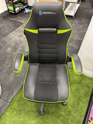 Silla Gaming Newskill - Negra/Verde