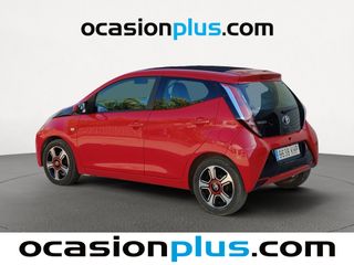 Toyota Aygo 1.0 VVT-i x-wave 51 kW (69 CV)