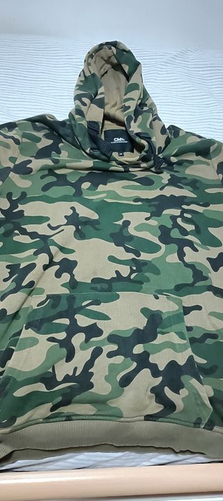 Sudadera camuflaje Clockhouse M