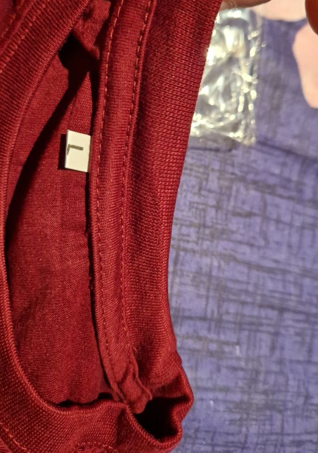 Camiseta roja Jordan suave