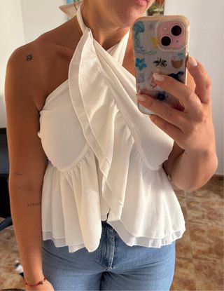Blusa blanca estilo halter