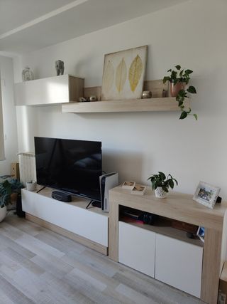 Armario TV módulos,blanco/madera
PRECIO NEGOCIABLE