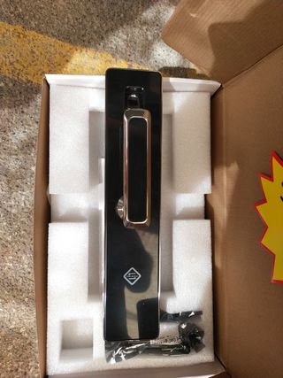 Cerradura huella digital - 55€