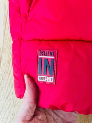 Chaleco Sfera unisex talla 9-10, impecable