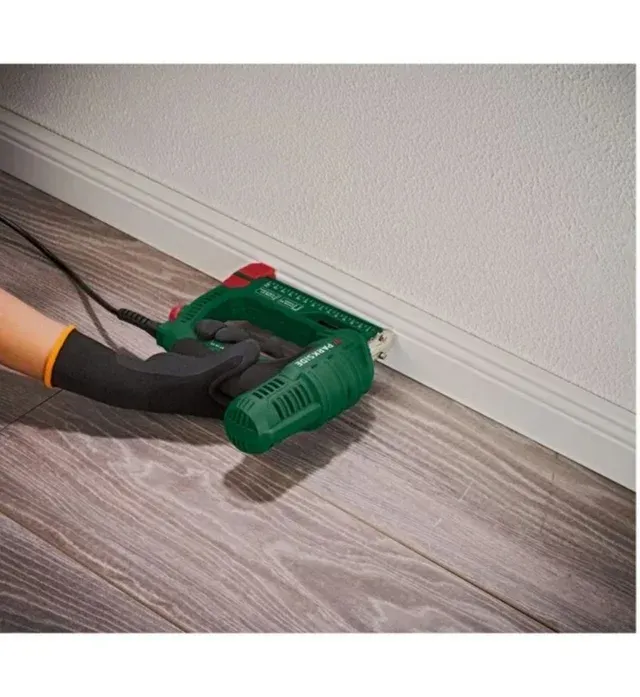 Grapadora , clavadora eléctrica Parkside