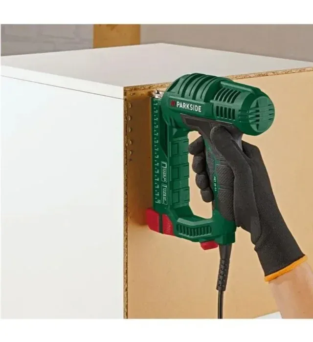 Grapadora , clavadora eléctrica Parkside