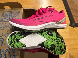 Zapatillas Brooks atletismo - Rosa - 36