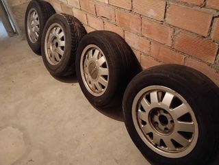 4 Llantas Audi 15" usadas