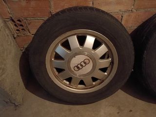 4 Llantas Audi 15" usadas