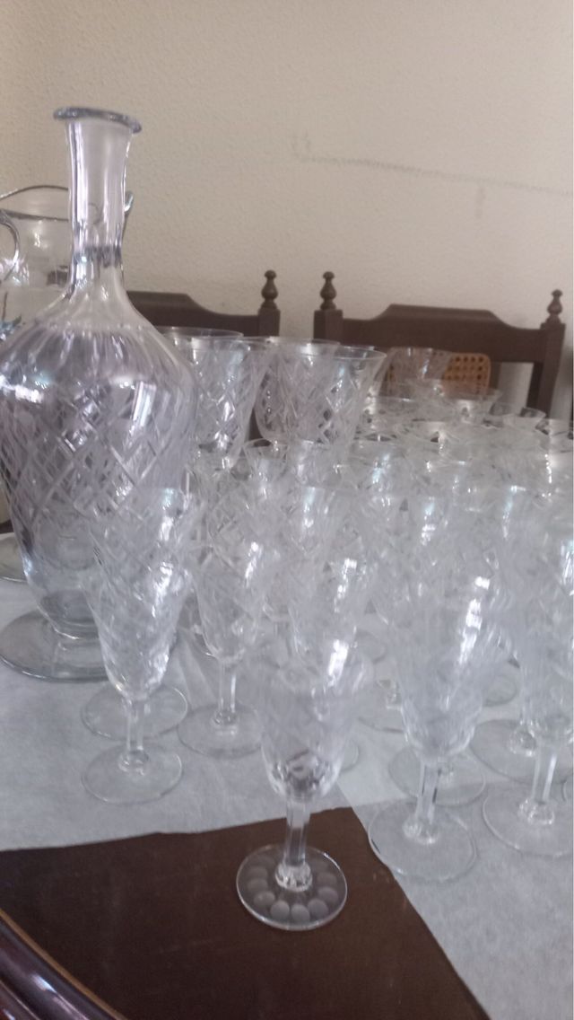 Juego cristalería antigua - 40 piezas