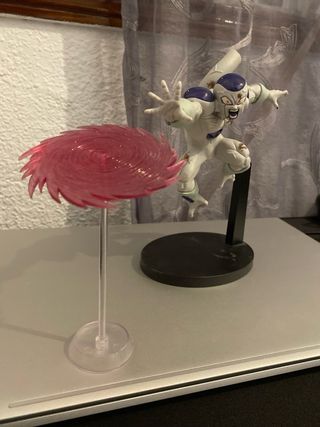 Figura Freezer DBZ
