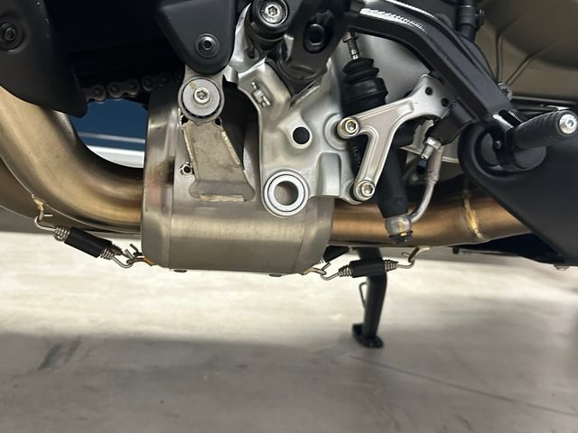 Escape Akrapovic Ducati Multistrada V4