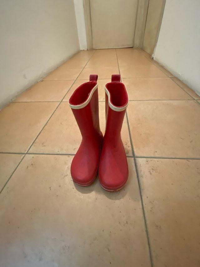 Botas lluvia rojas niño