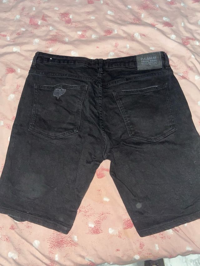 Shorts negros Pull&Bear rotos