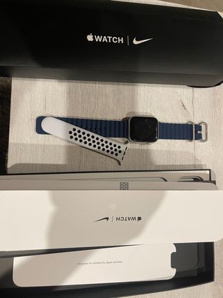 Apple Watch SE Nike 44mm - Azul Marino