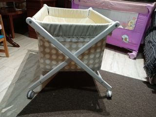 Minicuna beige con lunares