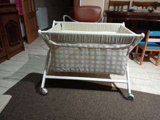 Minicuna beige con lunares