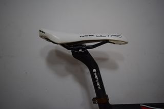 Bicicleta de carretera Eddy Merckx carbono nueva