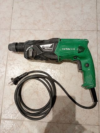 Taladro percutor Hitachi DH24PG