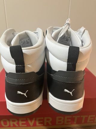 Zapatillas PUMA Rebound V6 - Talla 45