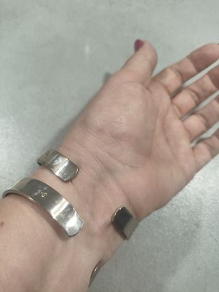 2 Pulseras Ajustables