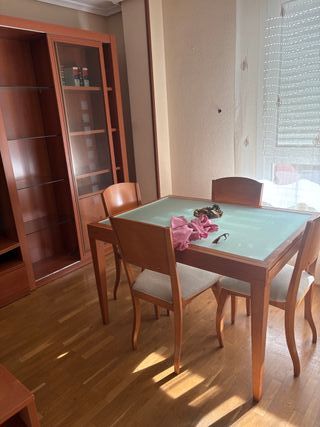 Muebles salón madera