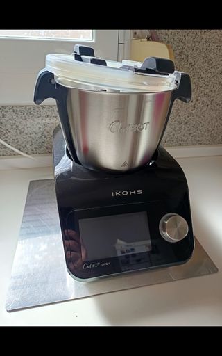 Chefbot Touch IKohs robot cocina
