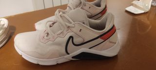Zapatillas Nike - Beige/Rosa