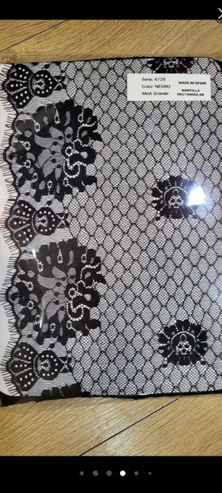 Mantilla encaje negro 130x250cm