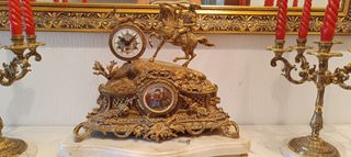 Reloj bronce dorado antiguo