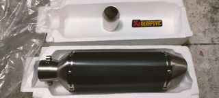 Silenciador moto Akrapovic