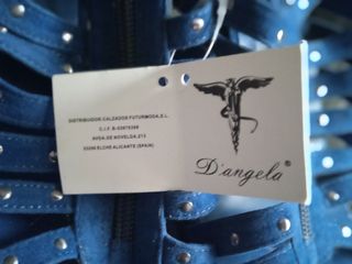 Sandalias D'Angela tacón azul, talla 39