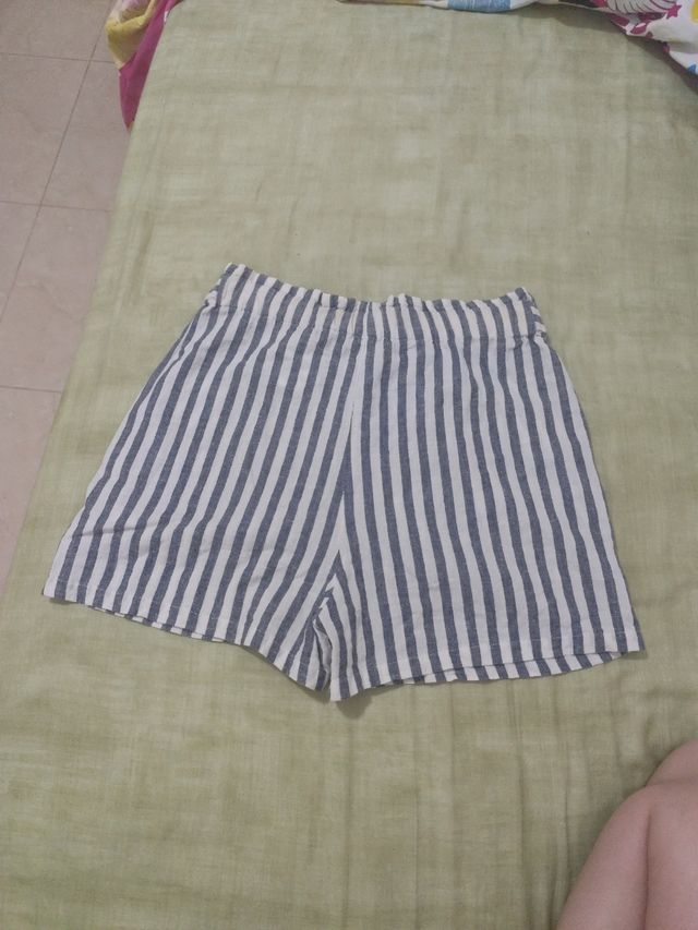 Shorts rayas Stradivarius