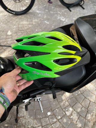 Casco bici verde lima Spiuk 