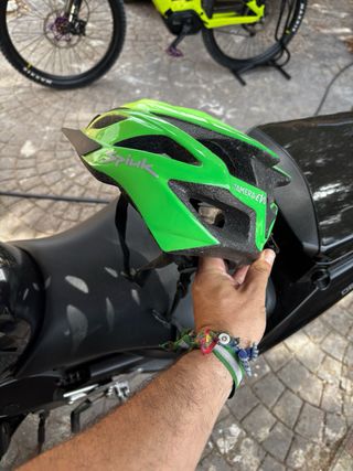 Casco bici verde lima Spiuk 