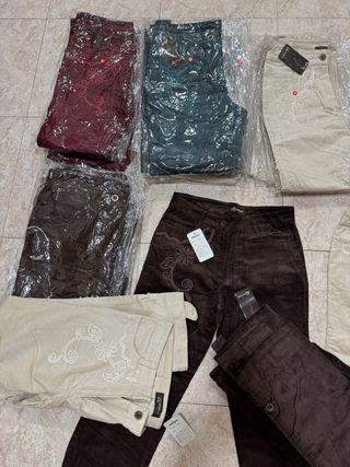 Pantalones pana diseños bordados muy buena calidad