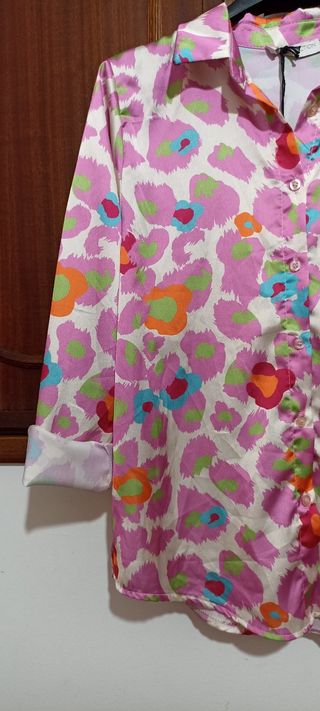 Blusa satin stampa animalier