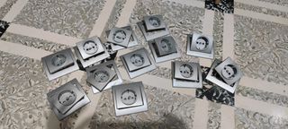 12 Apliques enchufes color gris