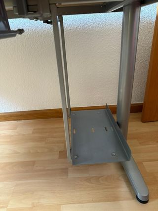 Escritorio madera-metal, soporte teclado