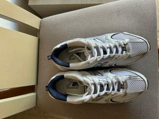 Zapatillas New Balance 530 - Blancas