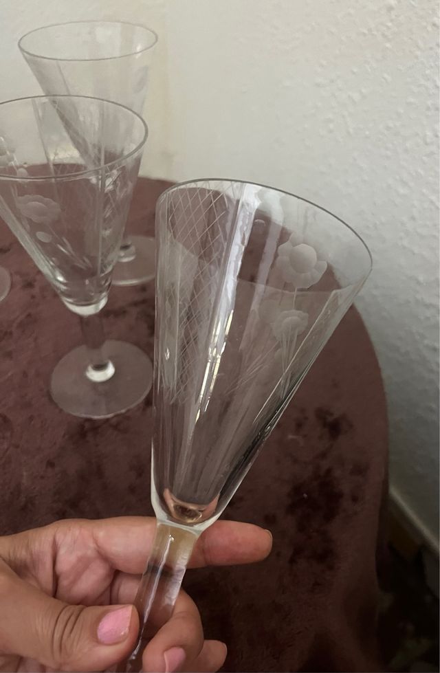 4 tazze vintage incise