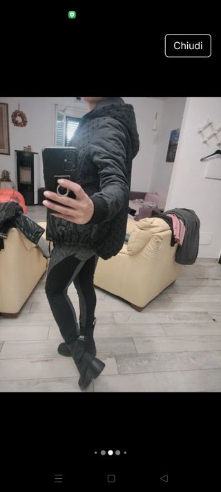 Piumino Scee nero a pois