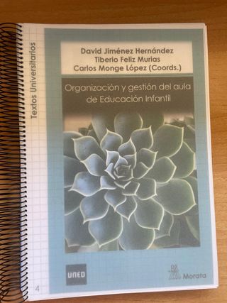 Libros de primero de Educación Infantil UNED