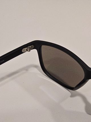 Gafas de sol Emporio Armani - Negras/Morado
