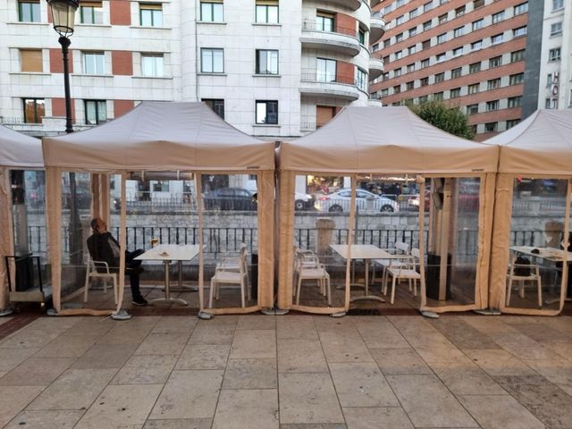 4 Carpas plegables beige Mastertent
