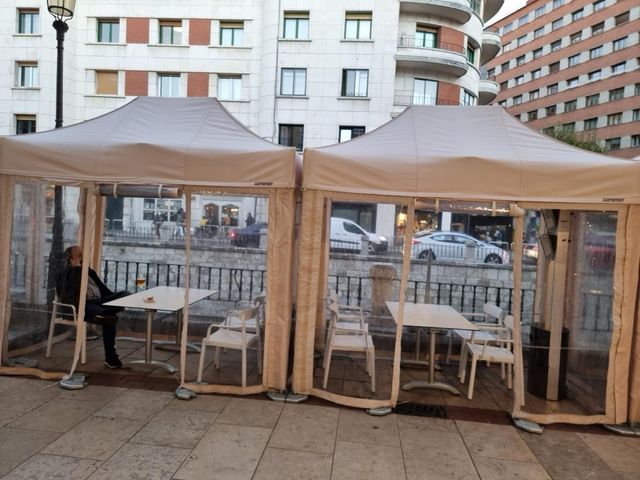 4 Carpas plegables beige Mastertent