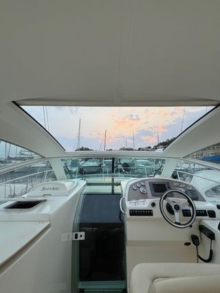 Jeanneau Prestige 30s: Embarcación