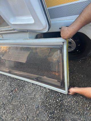 Ventana caravana 148x62cm